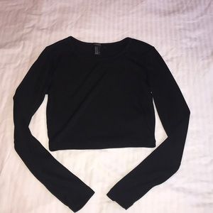 Long sleeve crop top